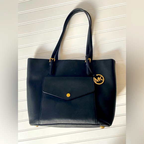 Michael Kors Shoulder Bag - Picture 9 of 10